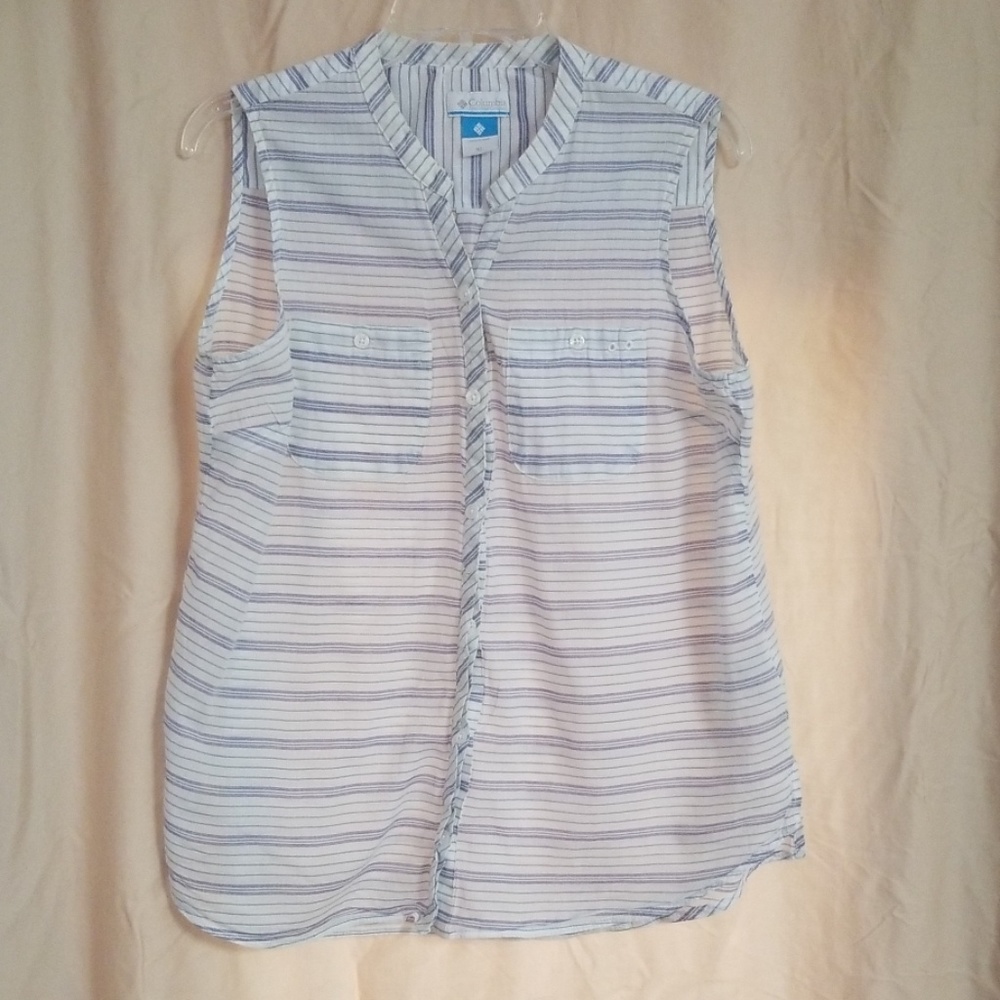 Columbia sleeveless PFG top
